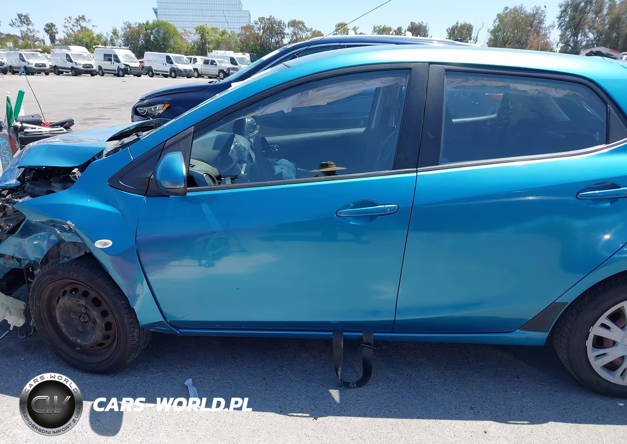 2011 Mazda Mazda2 Sport VIN:JM1DE1HY7B0124272 - 14