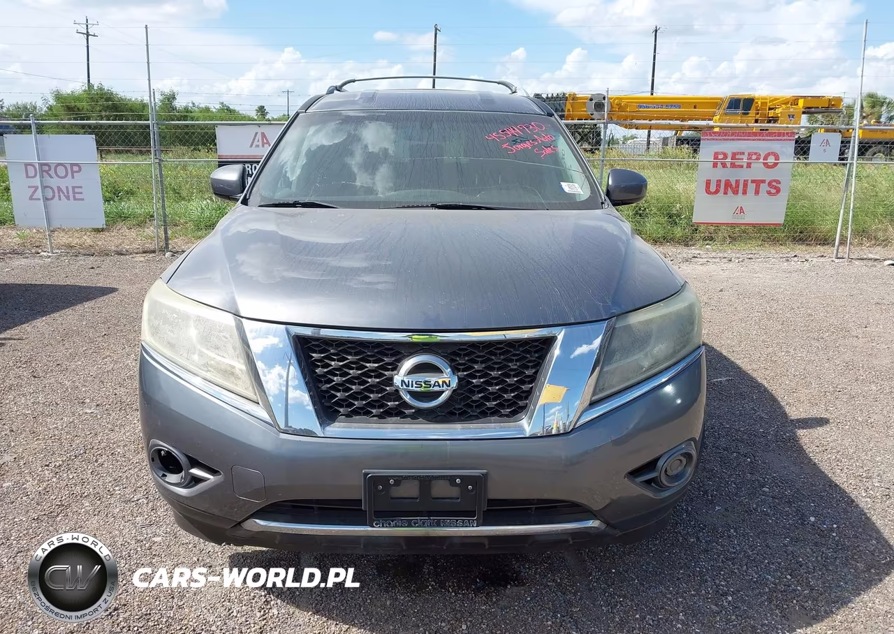 2015 Nissan Pathfinder S VIN:5N1AR2MNXFC660884 - 12