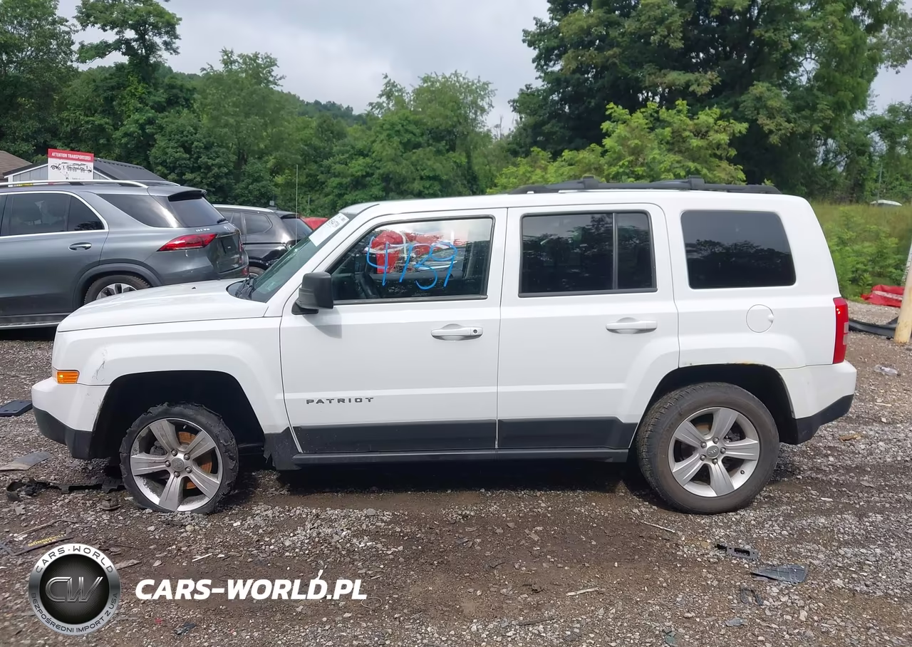 2015 Jeep Patriot High Altitude Edition VIN:1C4NJRFB2FD370450 - 14