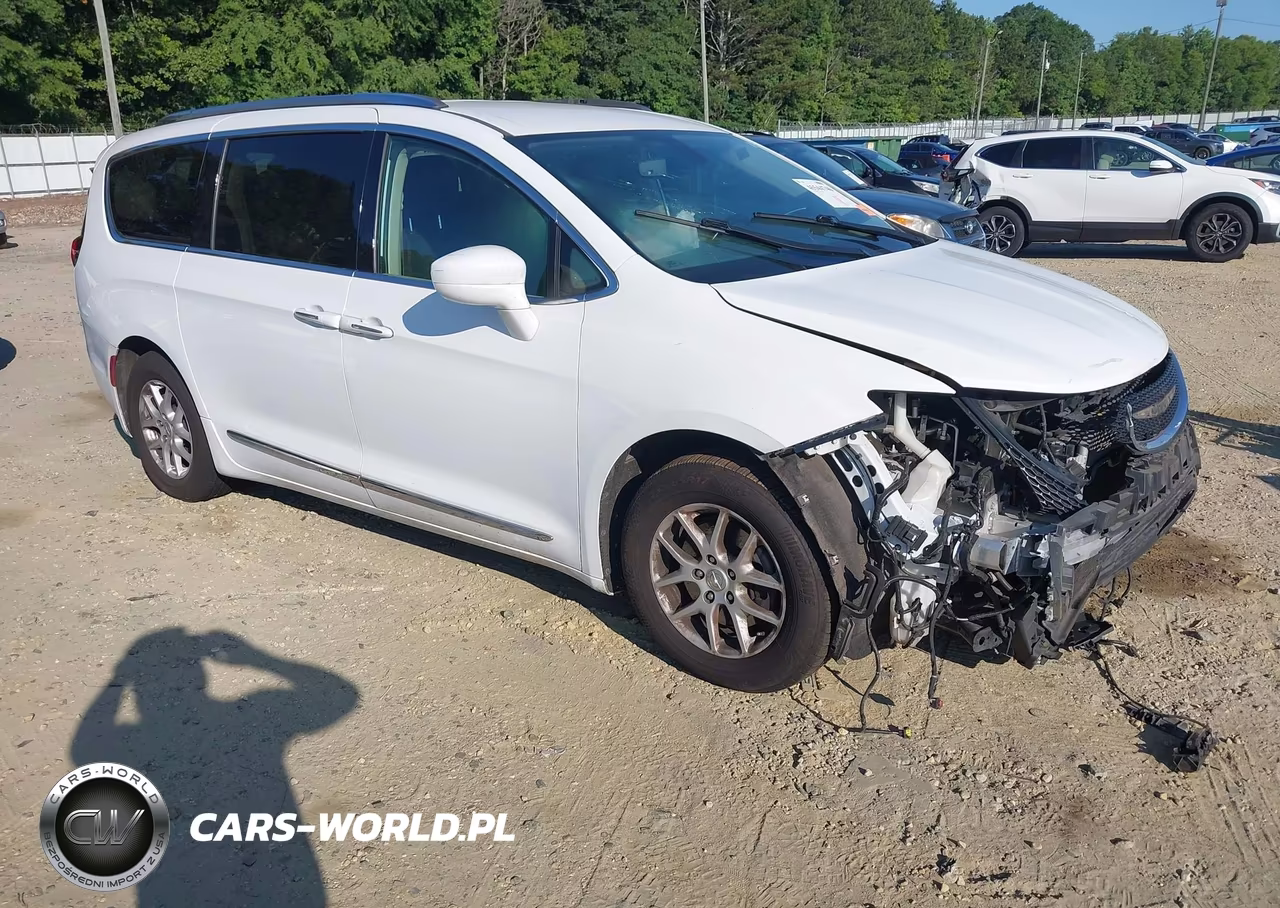 2020 Chrysler Pacifica Touring L – zdjęcie 1 z 17