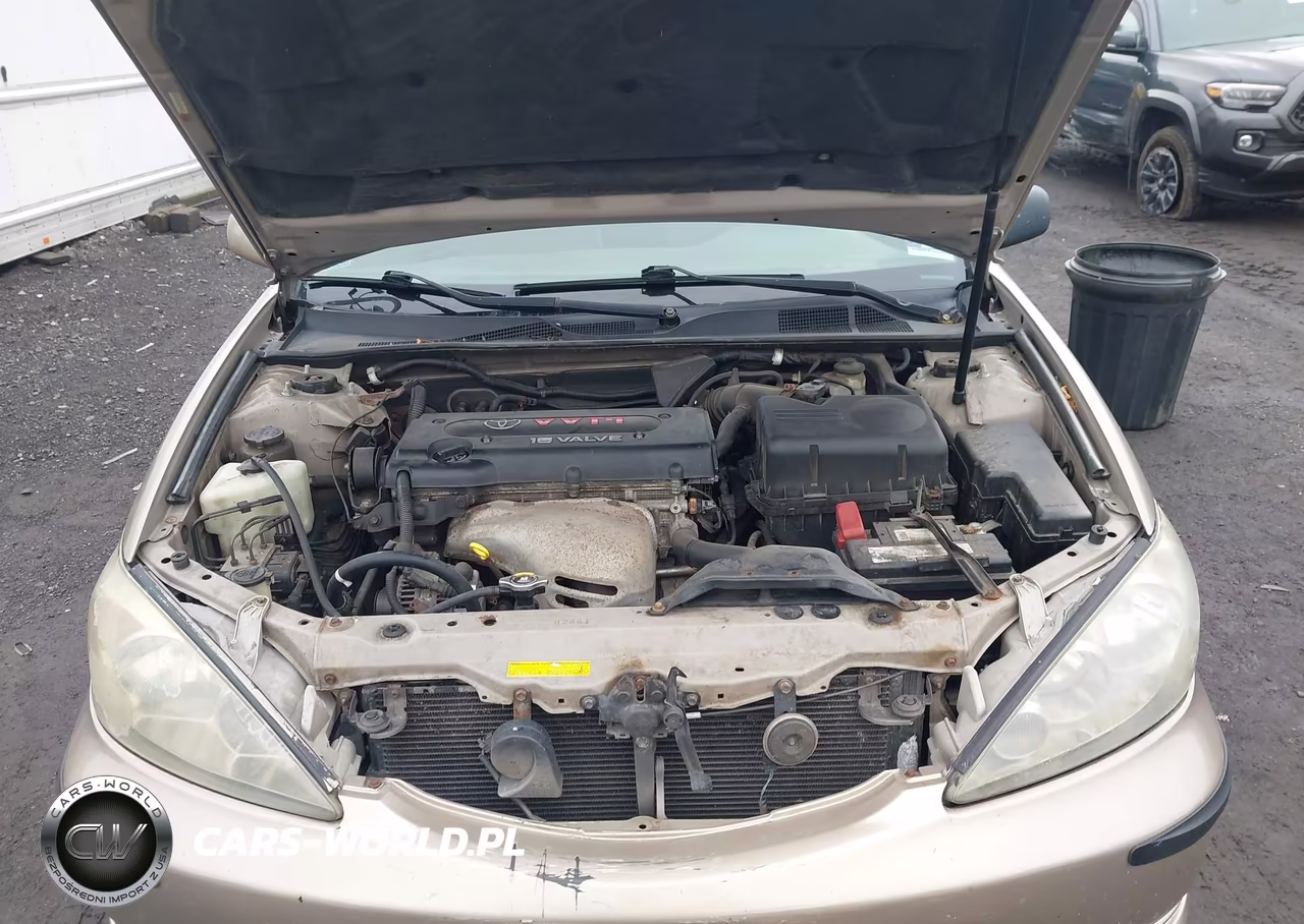 2003 Toyota Camry Le VIN:4T1BE32K43U776506 - 10