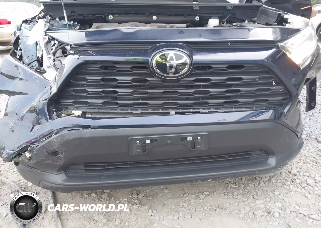 2025 Toyota Rav4 Xle VIN:2T3P1RFVXSW522426 - 17