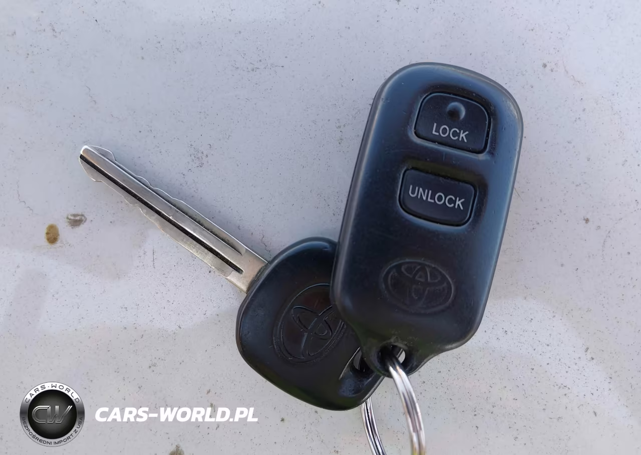 2003 Toyota Prius VIN:JT2BK18U330081380 - 11