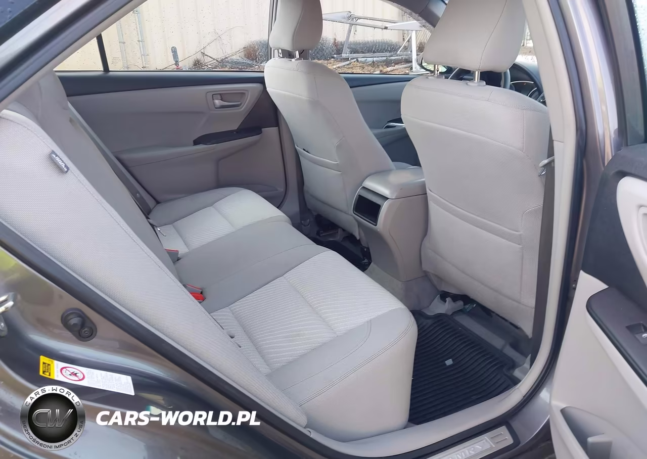 2016 Toyota Camry Le VIN:4T4BF1FK6GR561152 - 8