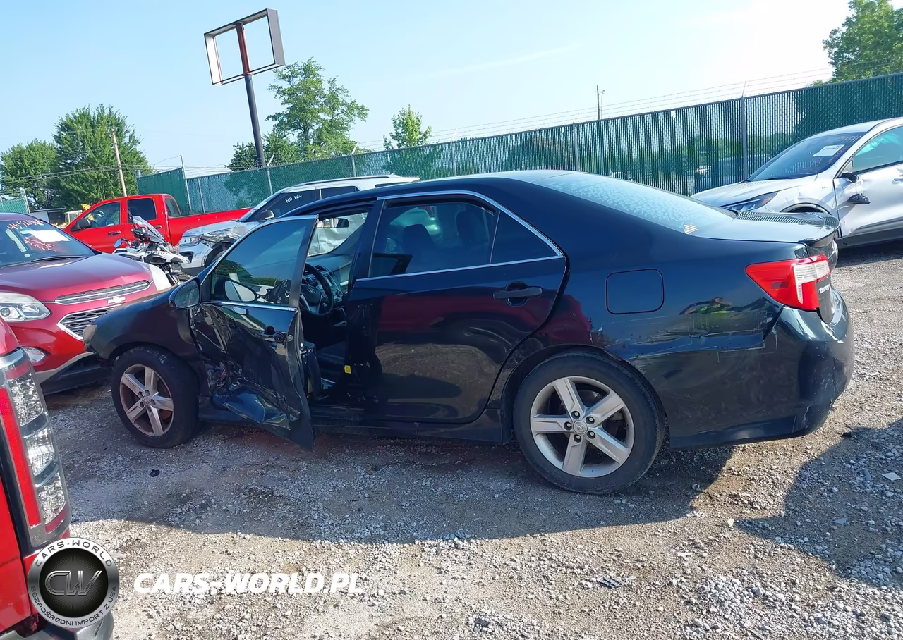 2013 Toyota Camry Se VIN:4T1BF1FK9DU240762 - 14