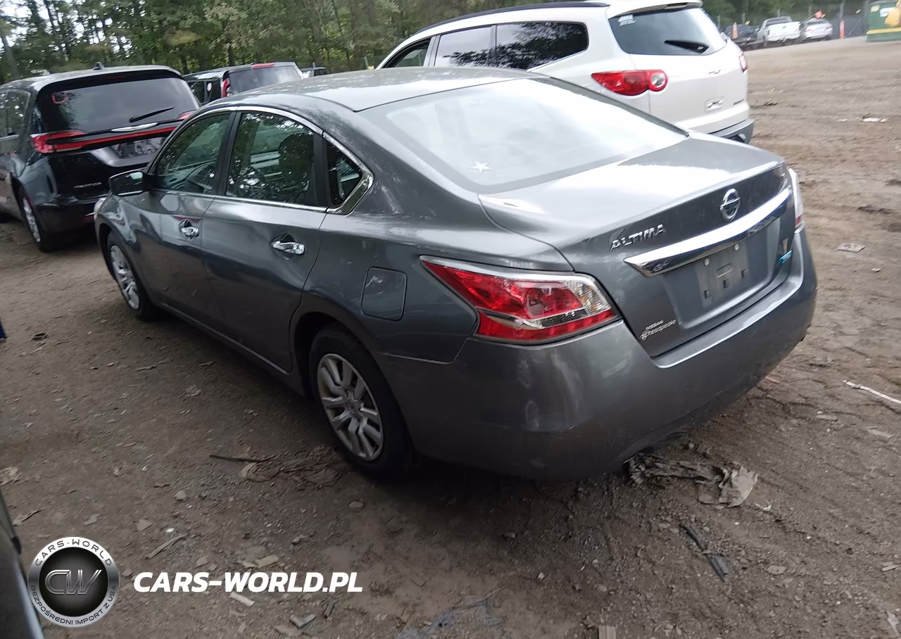 2014 Nissan Altima 2.5 S VIN:1N4AL3AP7EC107390 - 3