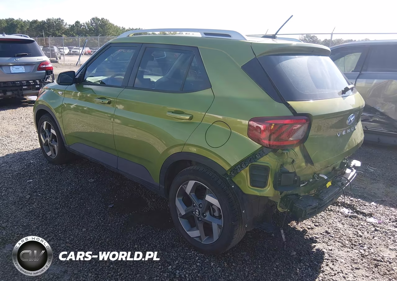 2024 Hyundai Venue Sel VIN:KMHRC8A38RU315782 - 3