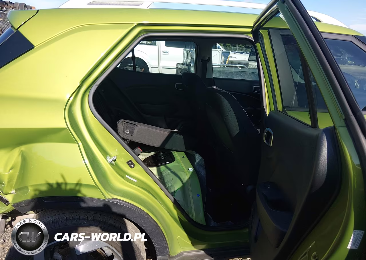 2024 Hyundai Venue Sel VIN:KMHRC8A38RU315782 - 8