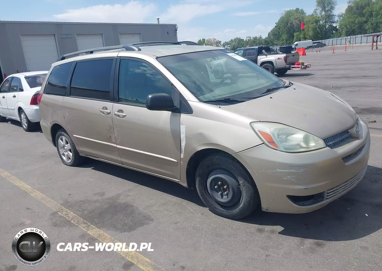 2004 Toyota Sienna Le – zdjęcie 1 z 11