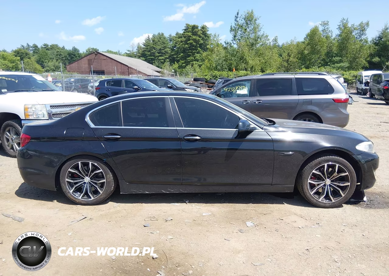 2013 BMW 528I xDrive VIN:WBAXH5C57DDW16589 - 13