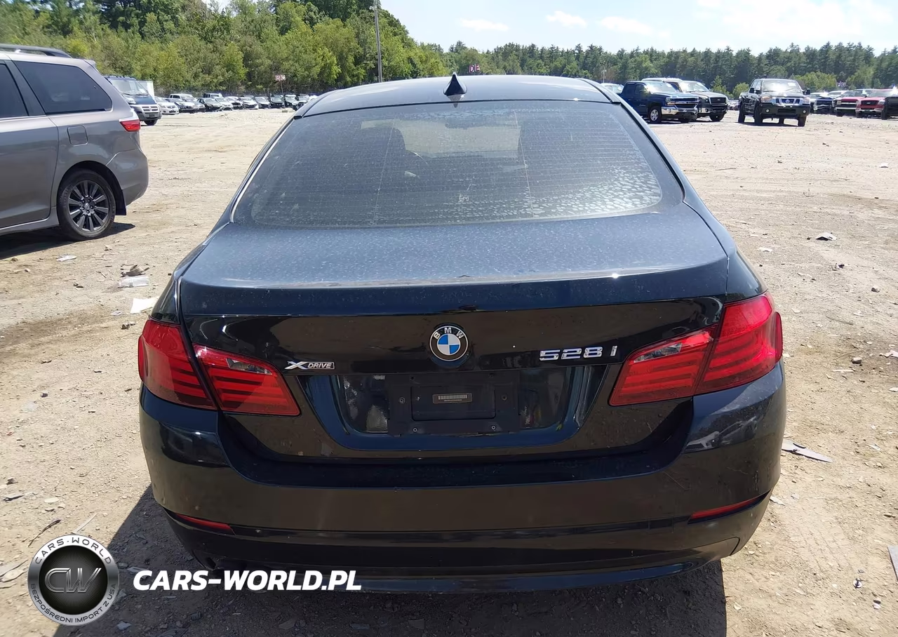2013 BMW 528I xDrive VIN:WBAXH5C57DDW16589 - 16
