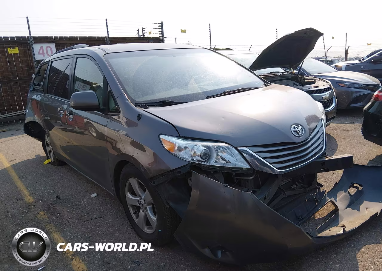 2014 Toyota Sienna Le V6 8 Passenger – zdjęcie 1 z 15
