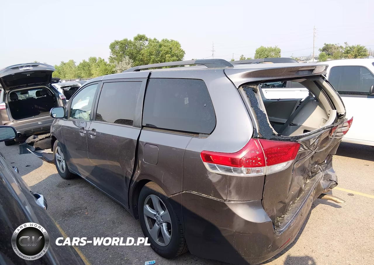 2014 Toyota Sienna Le V6 8 Passenger VIN:5TDKK3DC2ES459883 - 13