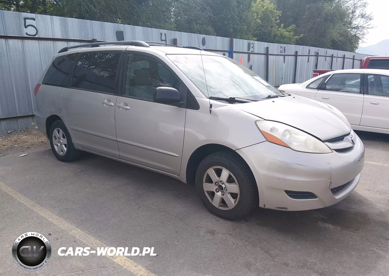2007 Toyota Sienna Le