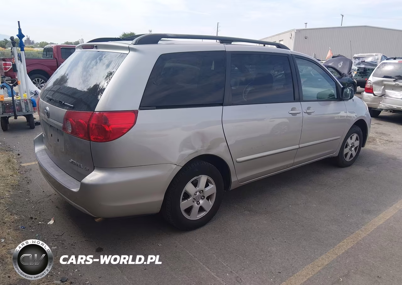 2007 Toyota Sienna Le VIN:5TDZK23C57S003163 - 4