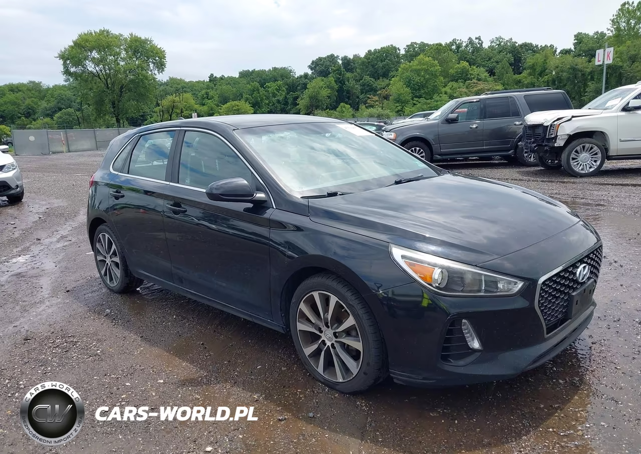 2018 Hyundai Elantra Gt – zdjęcie 1 z 16
