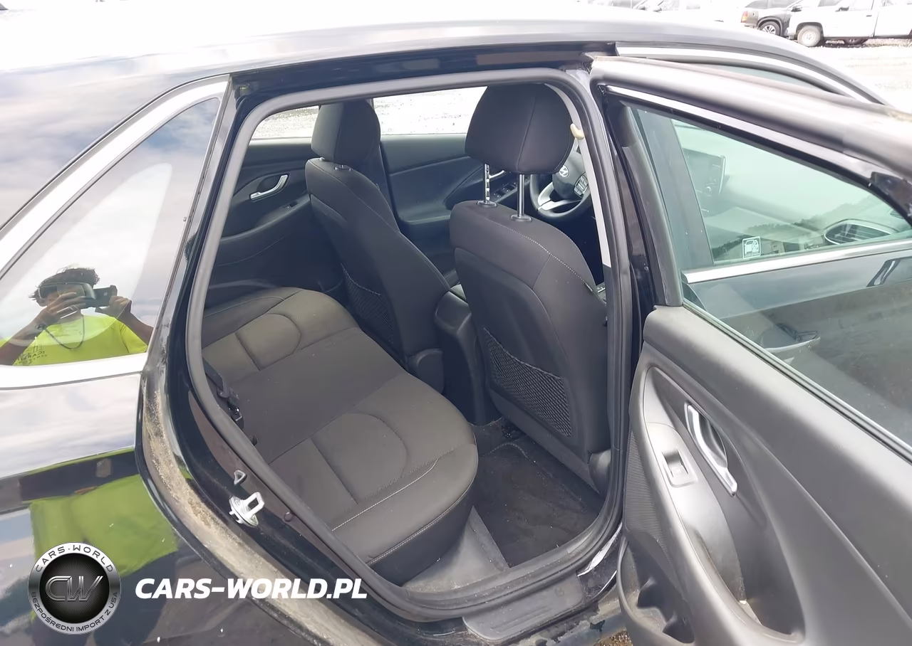 2018 Hyundai Elantra Gt VIN:KMHH35LE9JU025757 - 8