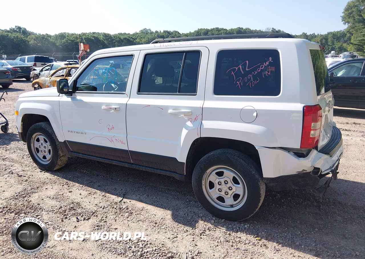 2013 Jeep Patriot Sport VIN:1C4NJRBB4DD271406 - 3