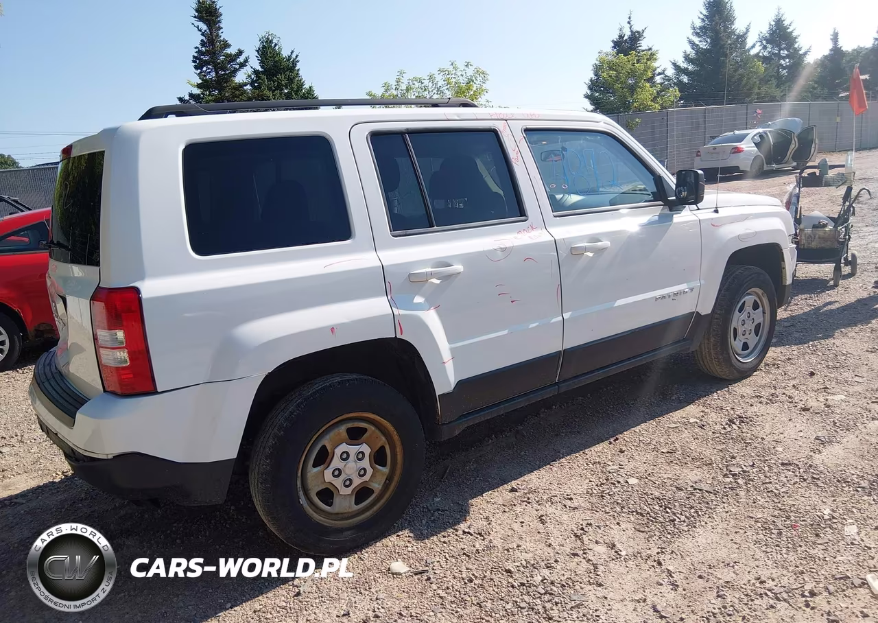 2013 Jeep Patriot Sport VIN:1C4NJRBB4DD271406 - 4