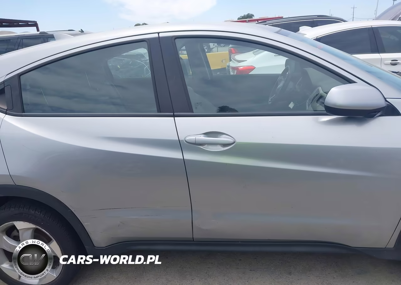 2019 Honda Hr-V Lx VIN:3CZRU5H32KG703843 - 13