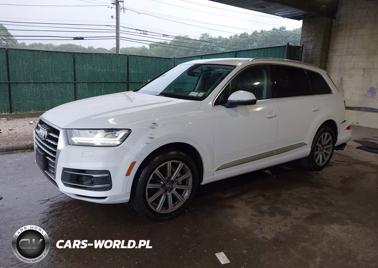 2018 Audi Q7 3.0T Premium VIN:WA1LAAF77JD037877 - 2