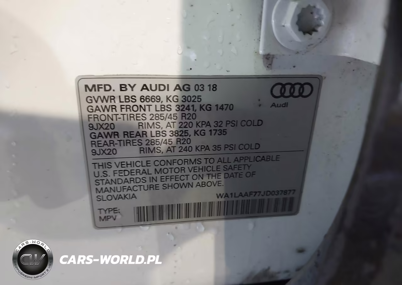 2018 Audi Q7 3.0T Premium VIN:WA1LAAF77JD037877 - 9