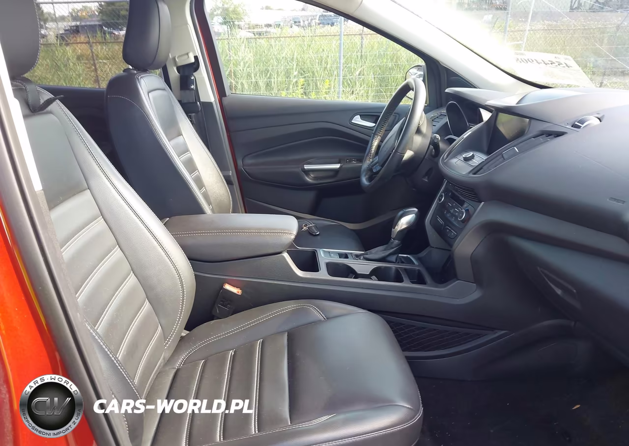 2019 Ford Escape Sel VIN:1FMCU9HD5KUA40353 - 5