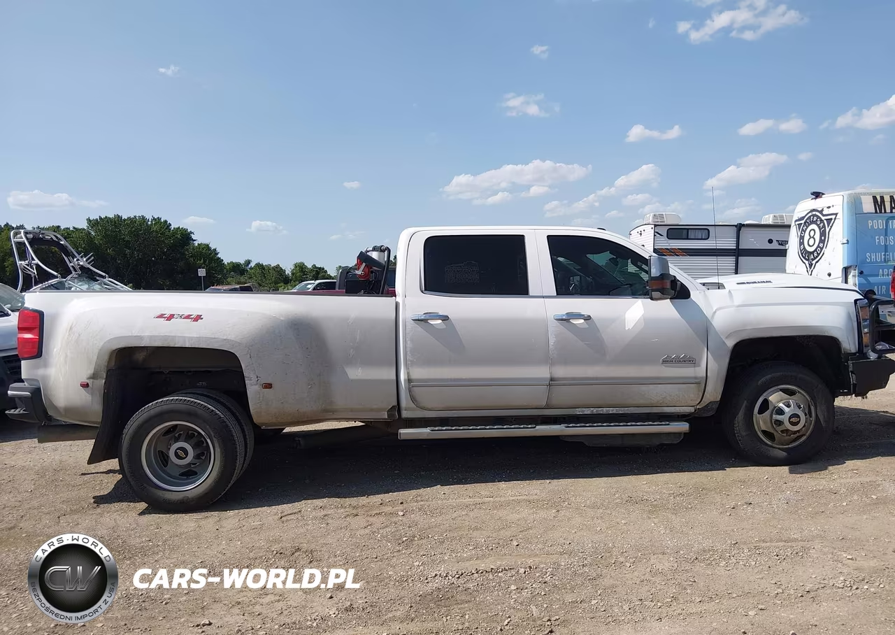 2019 Chevrolet Silverado 3500Hd High Country VIN:1GC4KYEY2KF175522 - 13