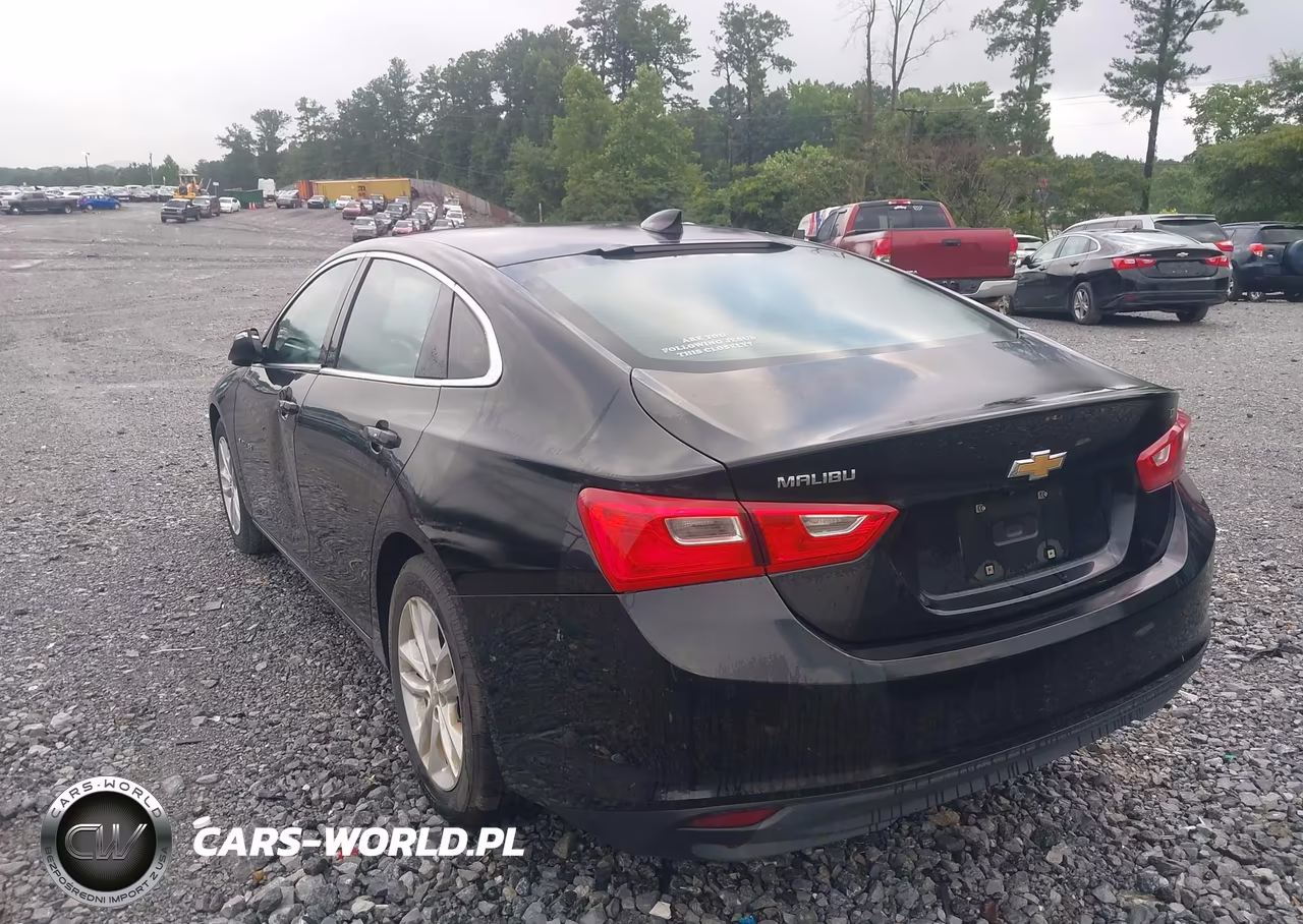 2018 Chevrolet Malibu Lt VIN:1G1ZD5ST8JF188290 - 3