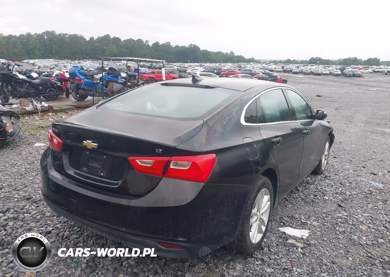 2018 Chevrolet Malibu Lt VIN:1G1ZD5ST8JF188290 - 4