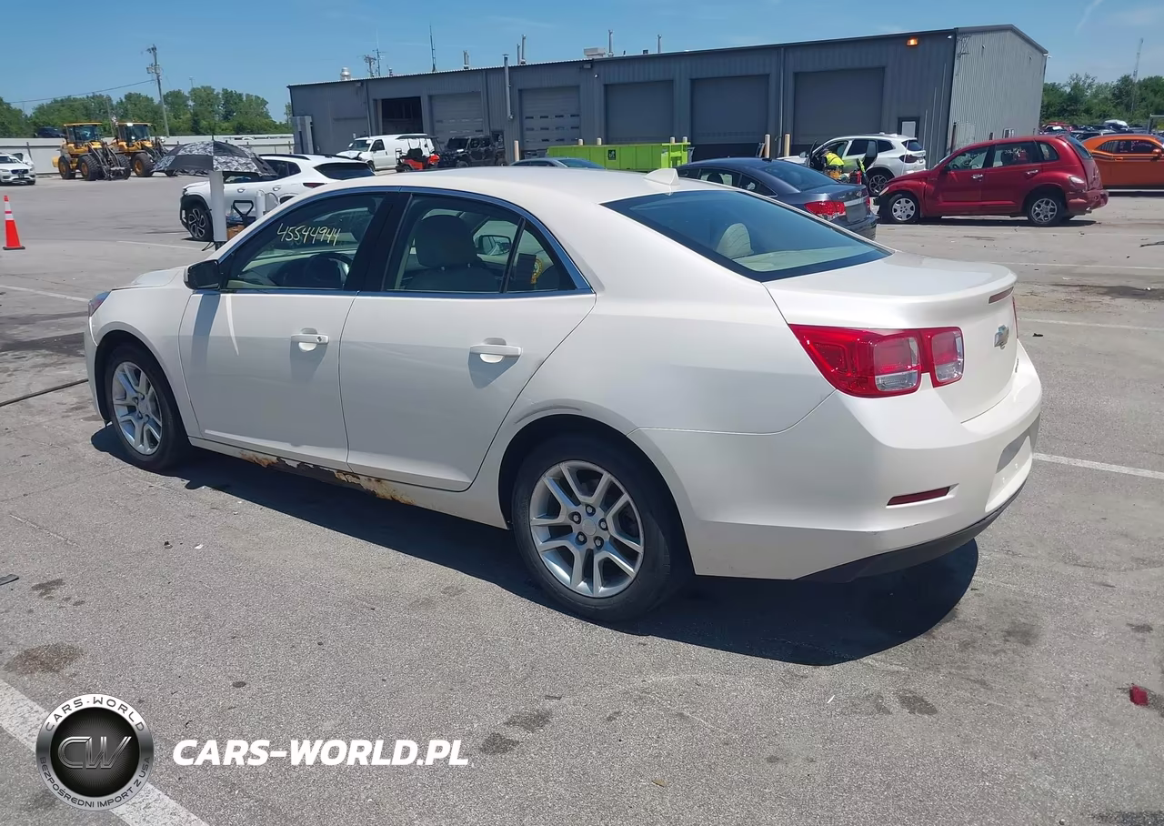 2013 Chevrolet Malibu Eco Premium Audio VIN:1G11F5RR0DF120197 - 3