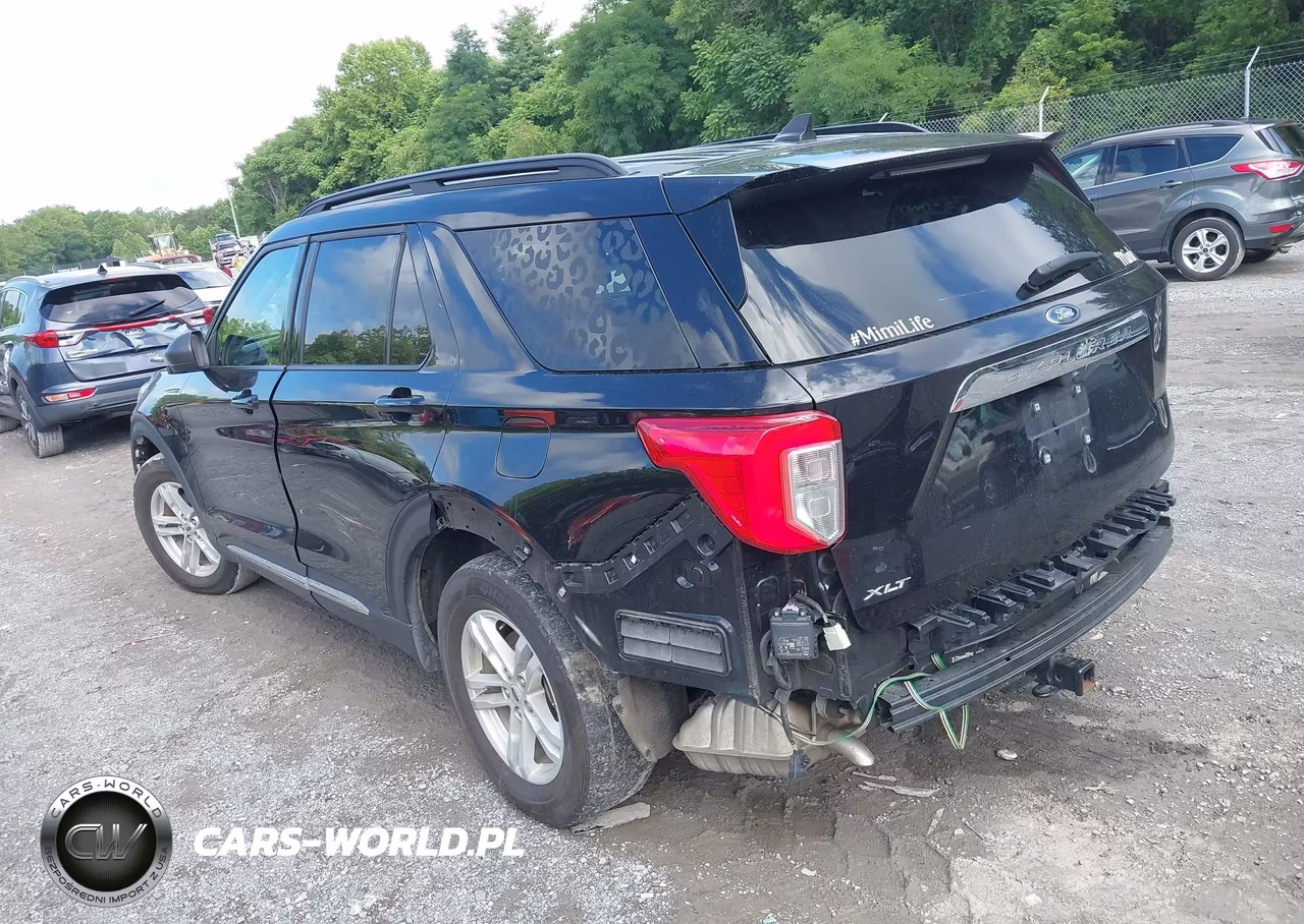 2024 Ford Explorer Xlt VIN:1FMSK7DH6RGA46394 - 3