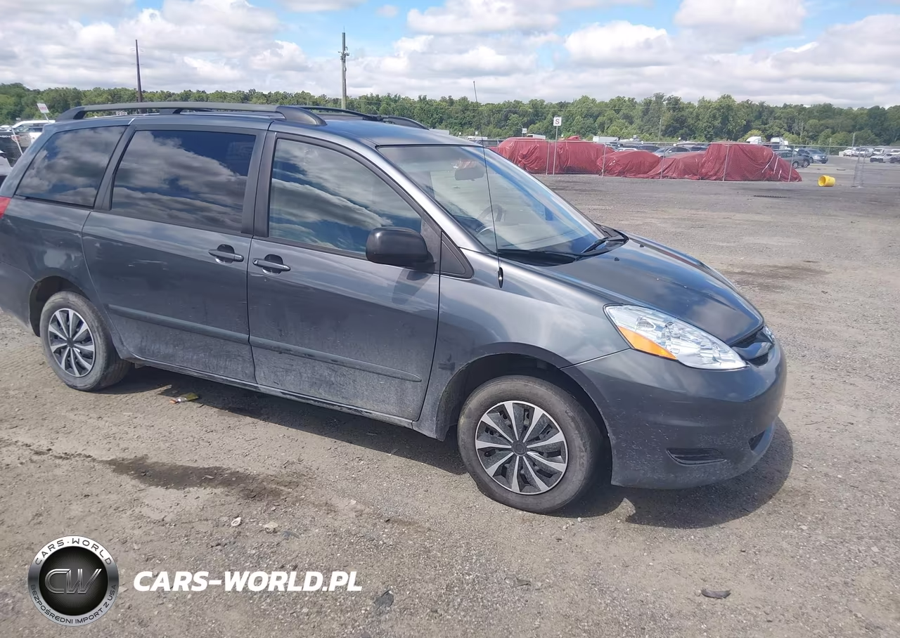 2006 Toyota Sienna Le – zdjęcie 1 z 11