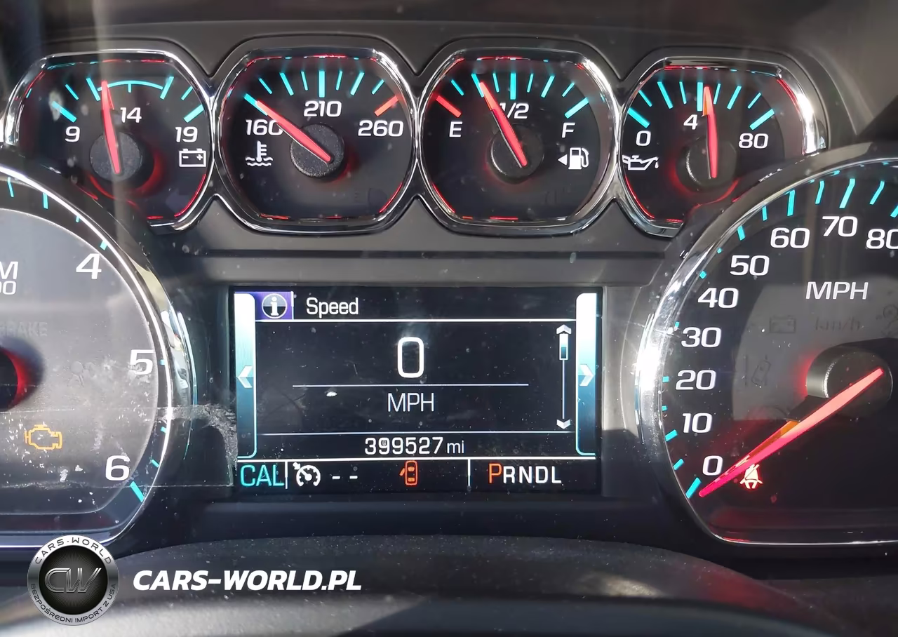 2017 Chevrolet Suburban Lt VIN:1GNSKHKC8HR175801 - 15