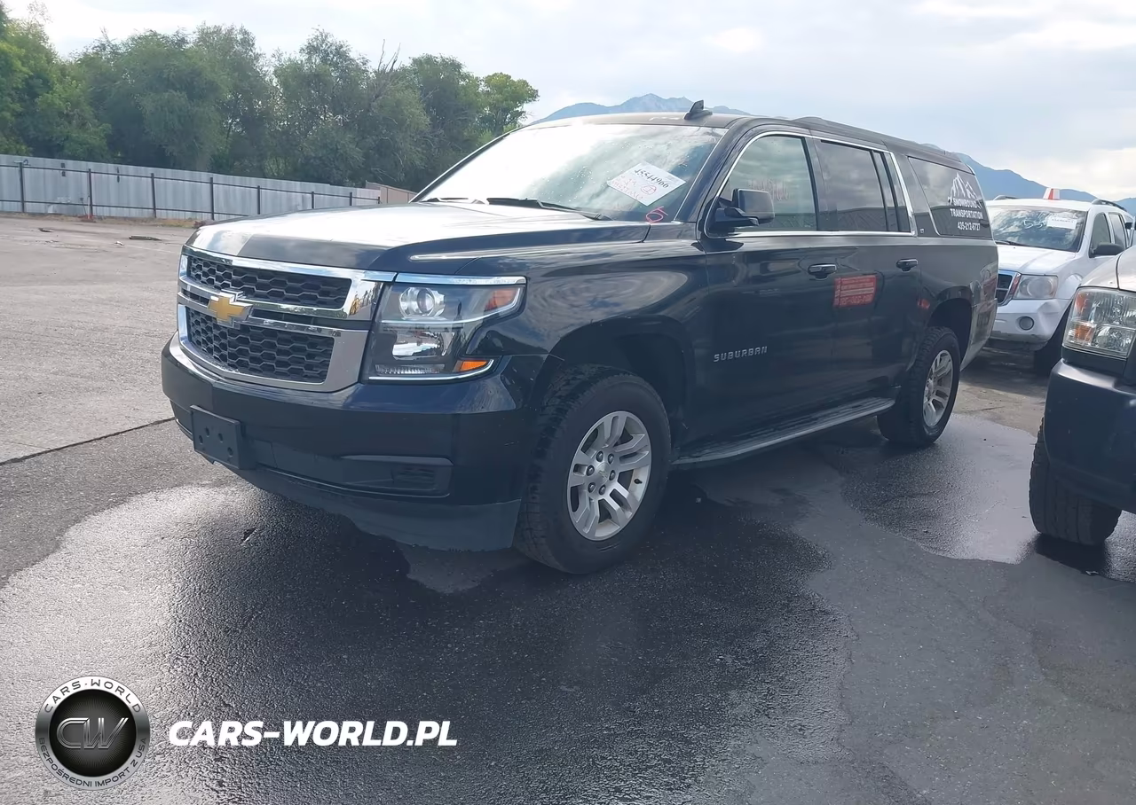 2017 Chevrolet Suburban Lt VIN:1GNSKHKC8HR175801 - 2