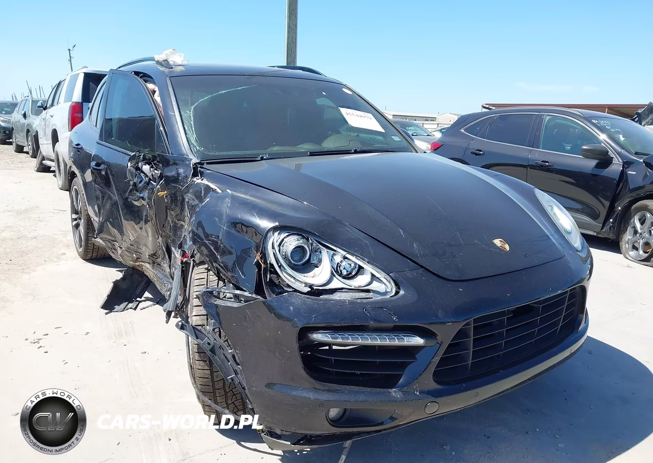 2014 Porsche Cayenne Turbo