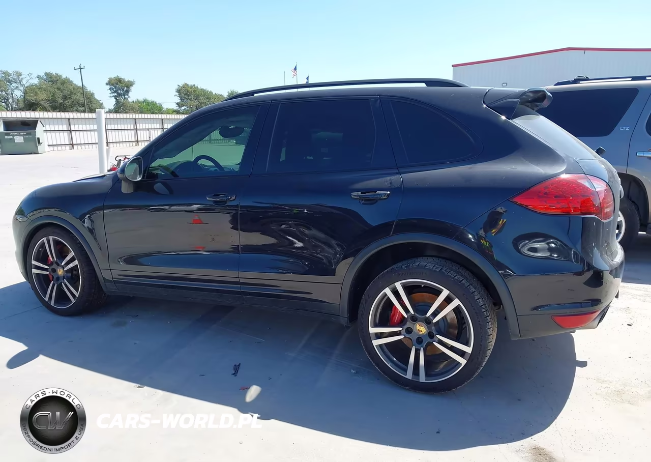 2014 Porsche Cayenne Turbo VIN:WP1AC2A22ELA81174 - 14
