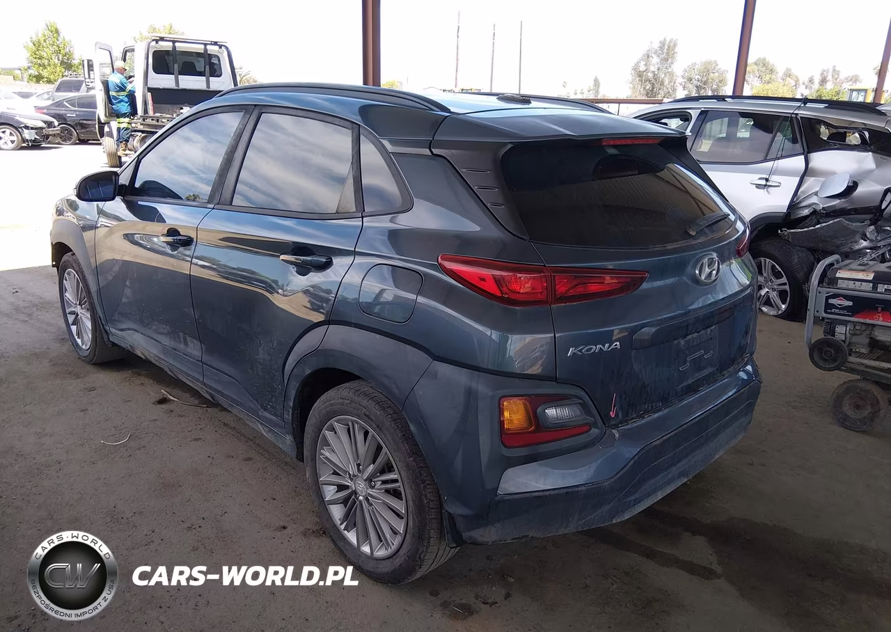 2018 Hyundai Kona Sel VIN:KM8K22AA0JU109604 - 3