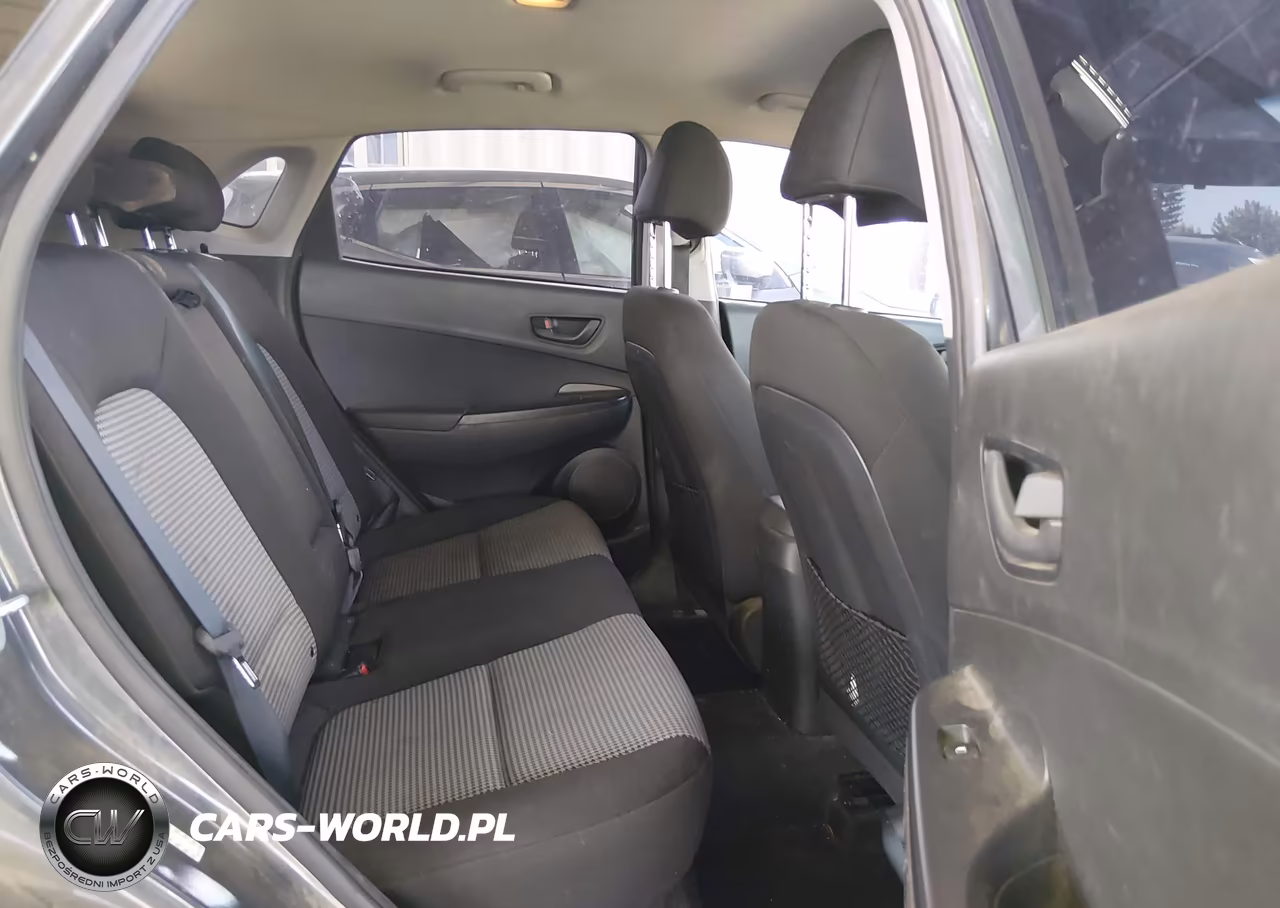 2018 Hyundai Kona Sel VIN:KM8K22AA0JU109604 - 8