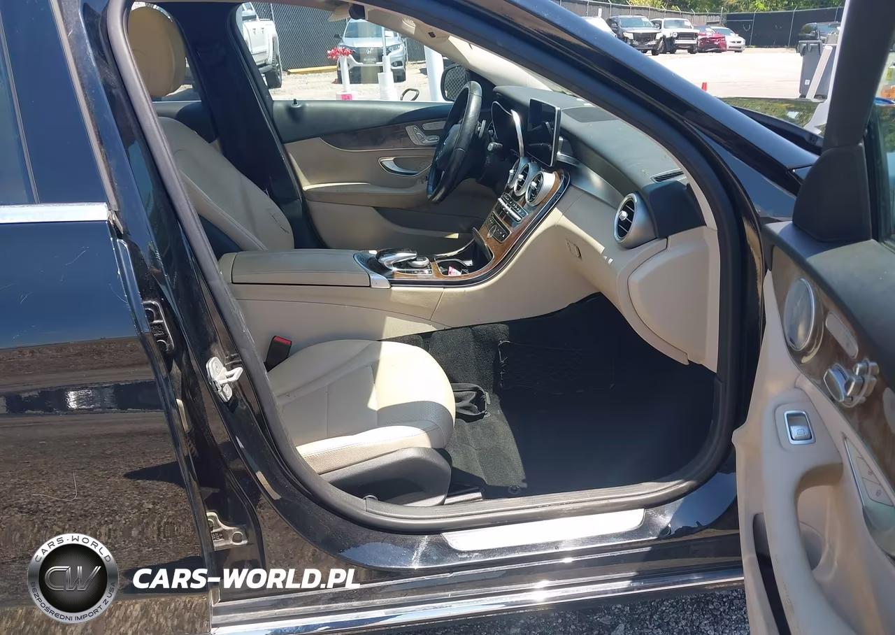 2016 Mercedes-Benz C 300 4Matic VIN:55SWF4KB4GU107674 - 5