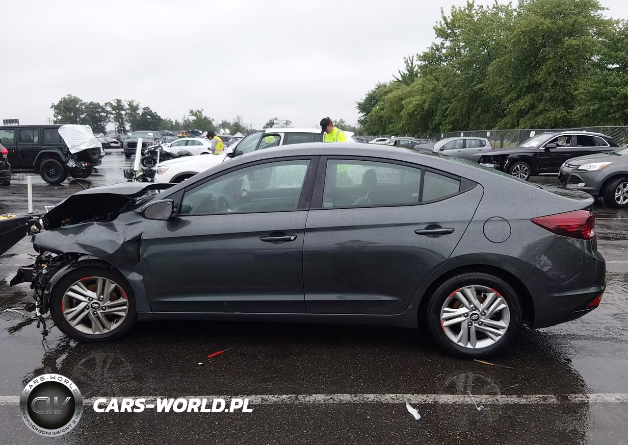 2020 Hyundai Elantra Sel VIN:5NPD84LF0LH557578 - 14
