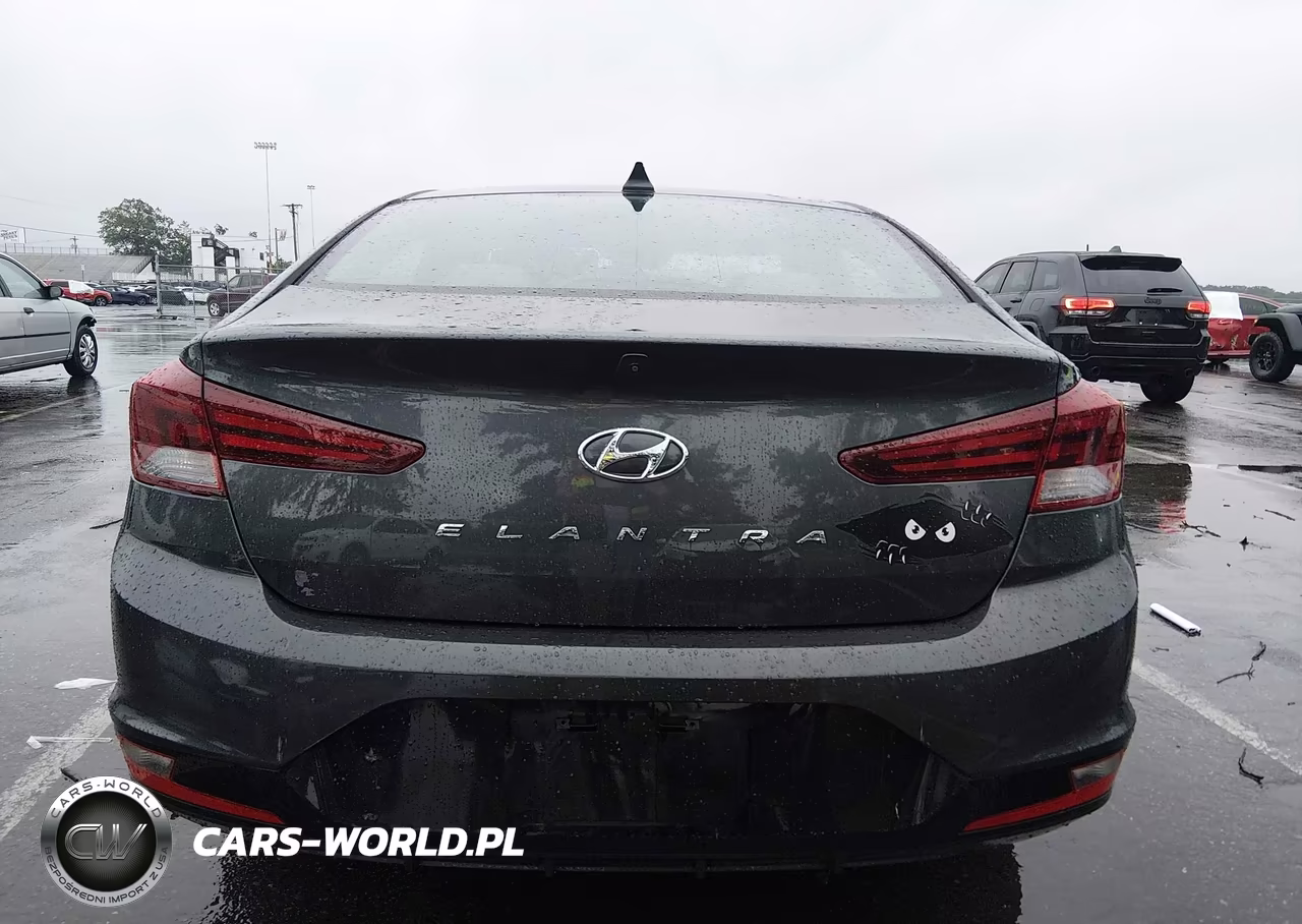 2020 Hyundai Elantra Sel VIN:5NPD84LF0LH557578 - 16