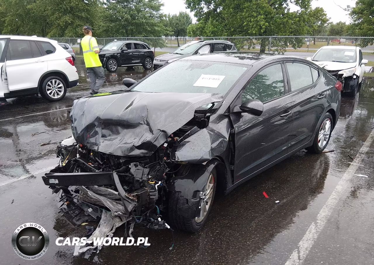 2020 Hyundai Elantra Sel VIN:5NPD84LF0LH557578 - 2