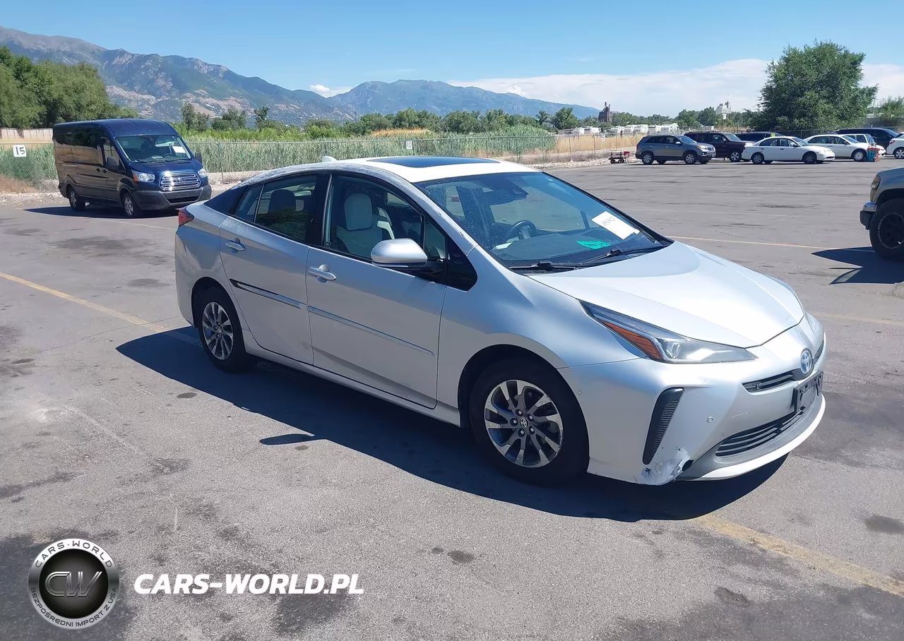 2020 Toyota Prius Xle