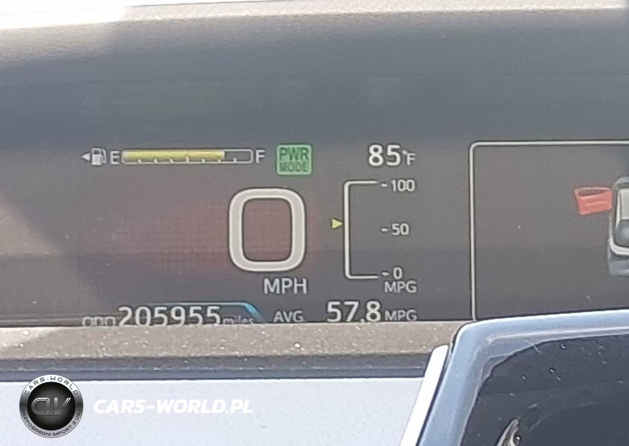 2020 Toyota Prius Xle VIN:JTDKARFU4L3122562 - 20