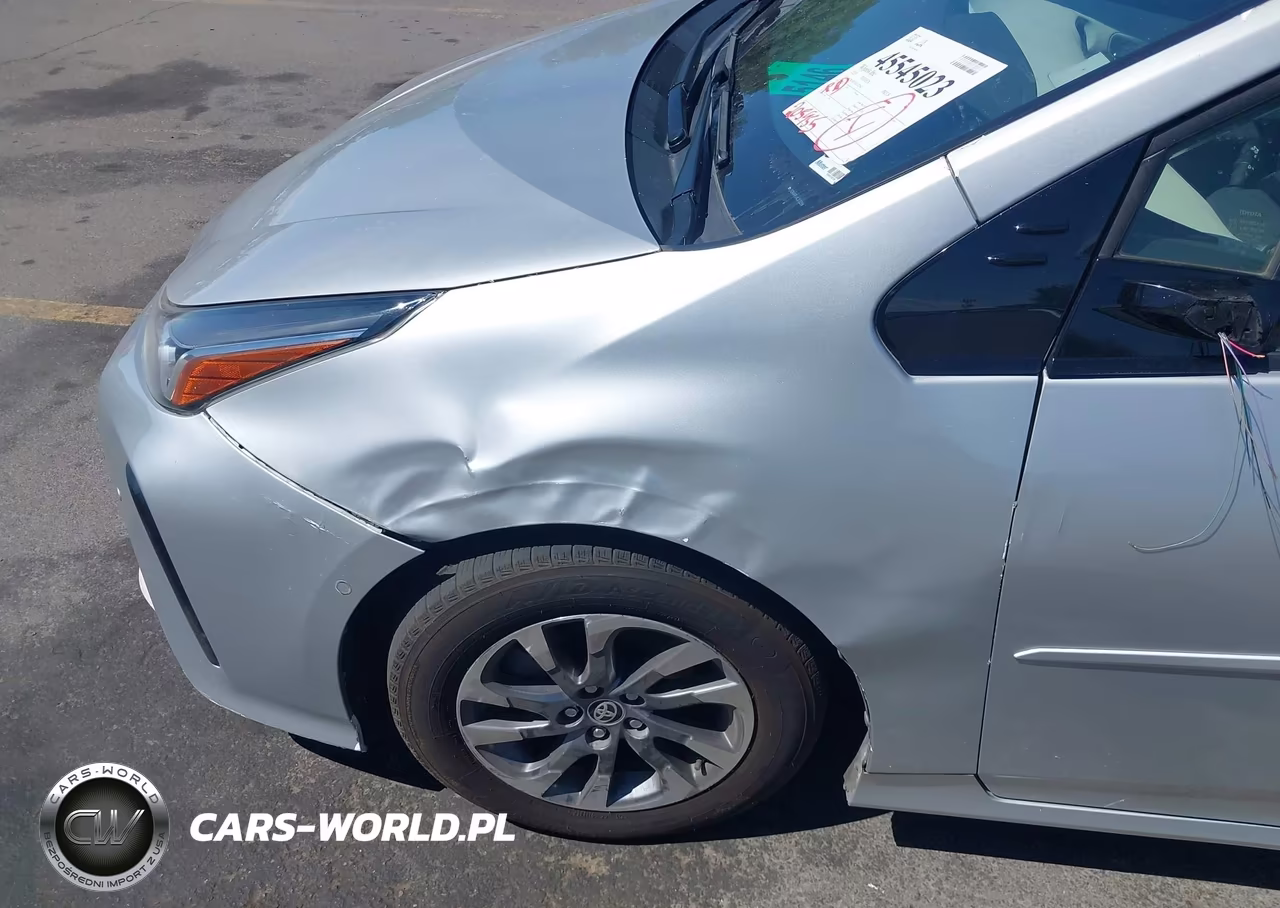2020 Toyota Prius Xle VIN:JTDKARFU4L3122562 - 6
