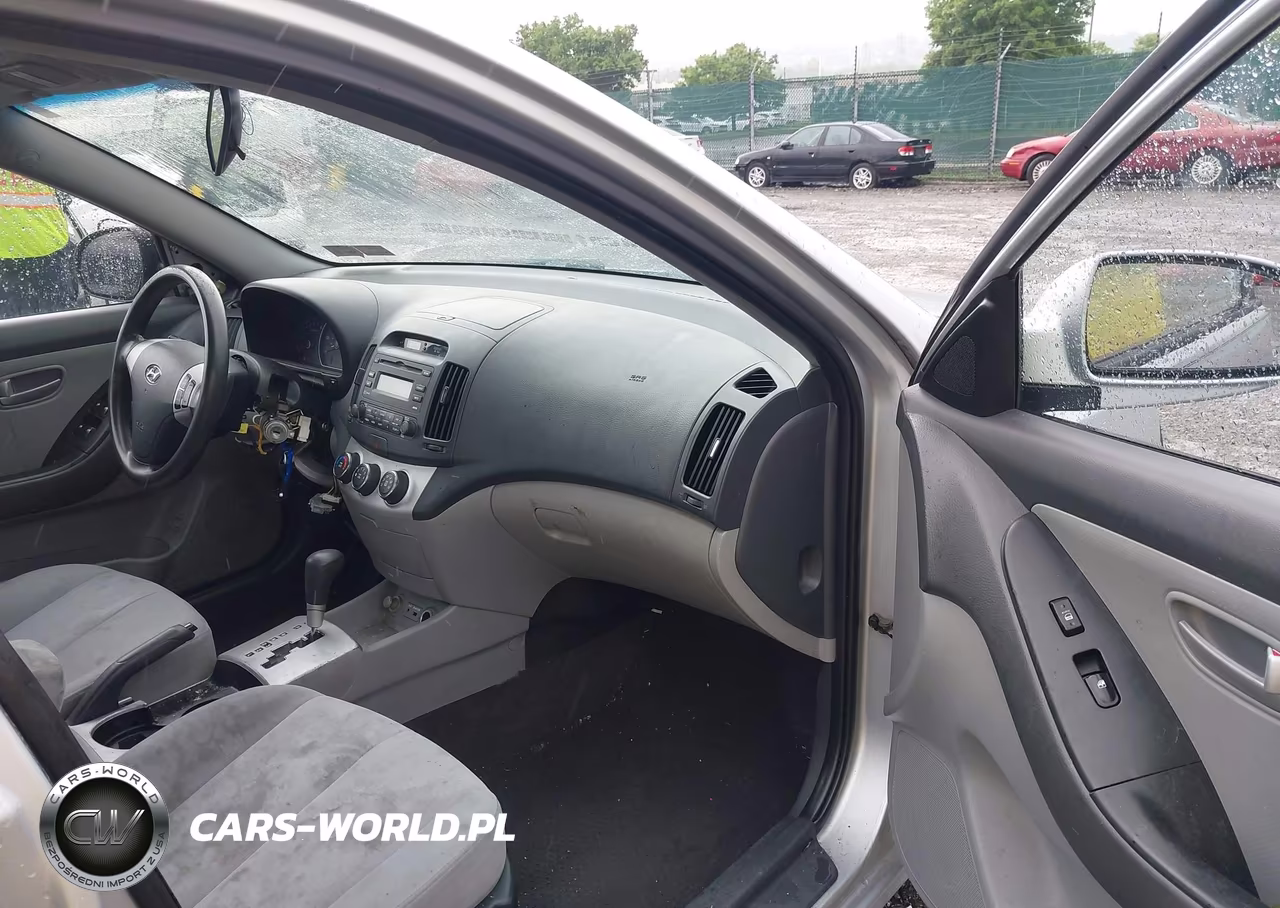 2009 Hyundai Elantra Gls VIN:KMHDU46DX9U675721 - 5