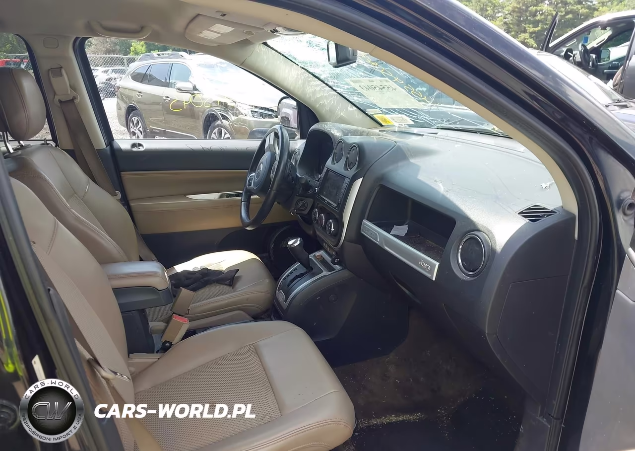 2014 Jeep Compass Latitude VIN:1C4NJDEBXED546292 - 5