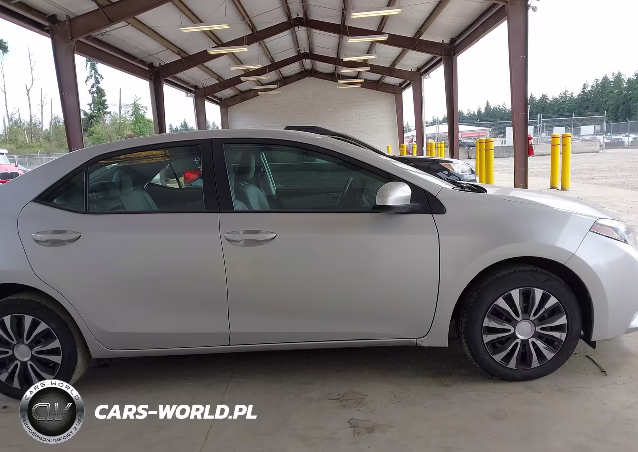 2016 Toyota Corolla Le VIN:2T1BURHE9GC717434 - 13