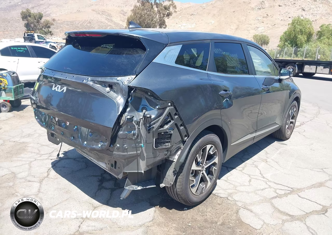 2023 Kia Sportage Ex VIN:5XYK33AF6PG052452 - 4